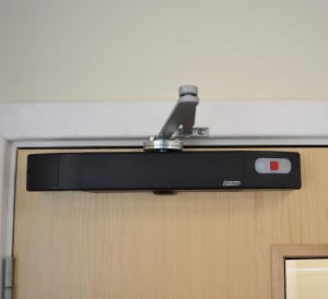 Geofire Agrippa Wireless Sound-Activated Fire Door Closer (Black) (3-80-0075)